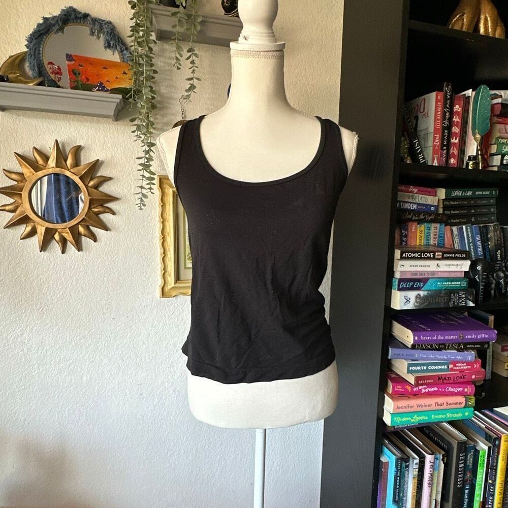 Athleta Size Small Black Athletic Tank Top